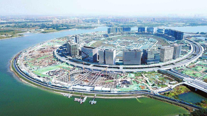 【案例分享】亞地斯水泥基面自流平又出爆款！鄭州龍湖金融島停車庫(kù)